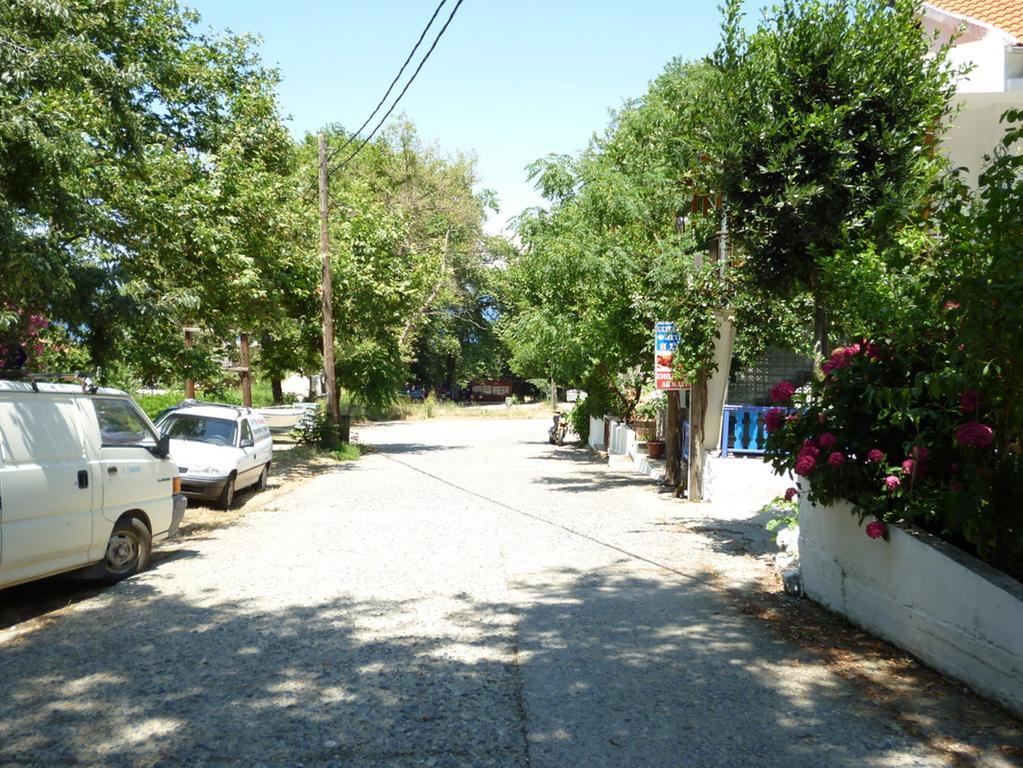 Отель Galini Samothraki Терма Экстерьер фото